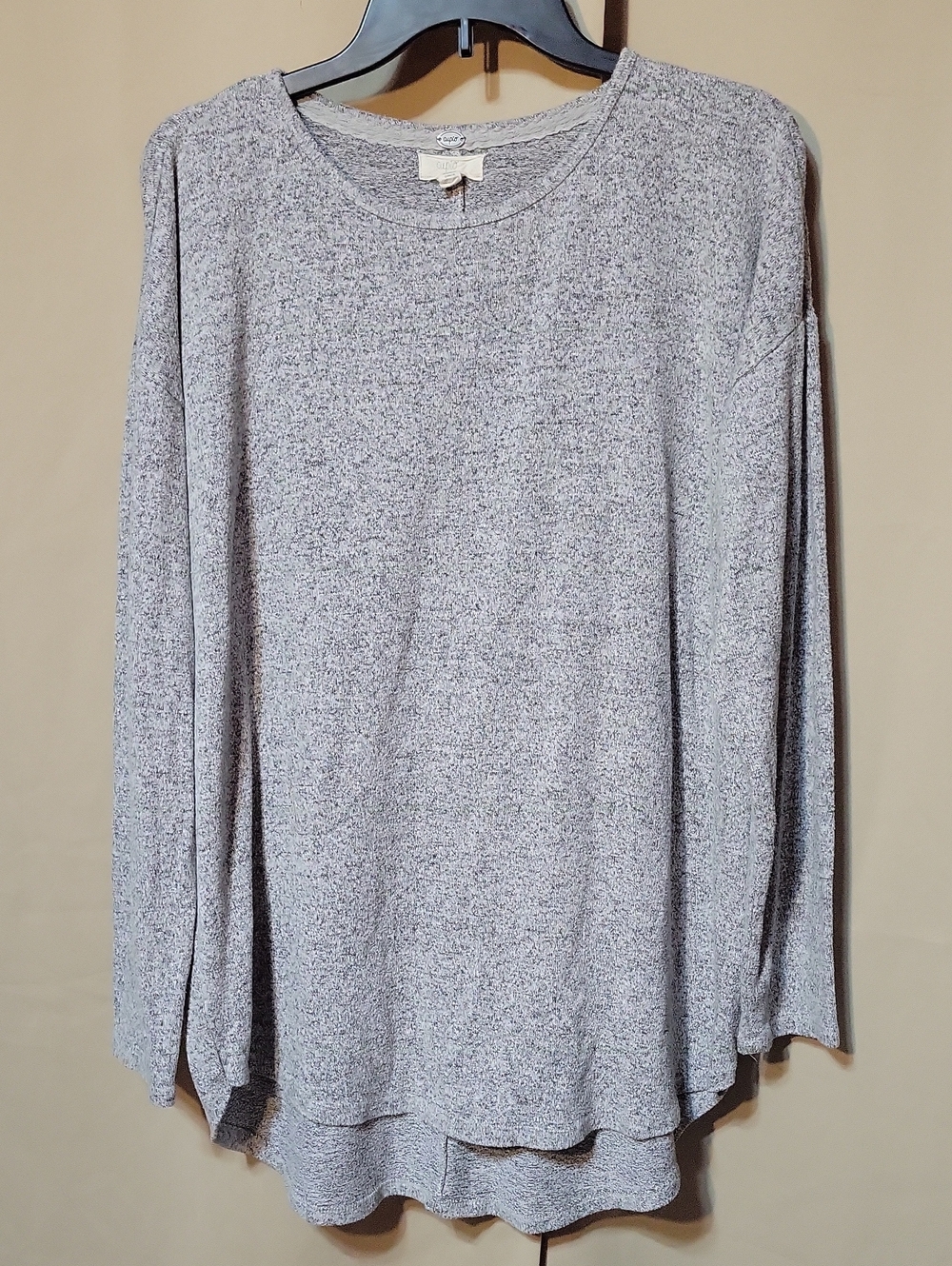 Cupid Heathered Light Gray Crewneck Sweater
